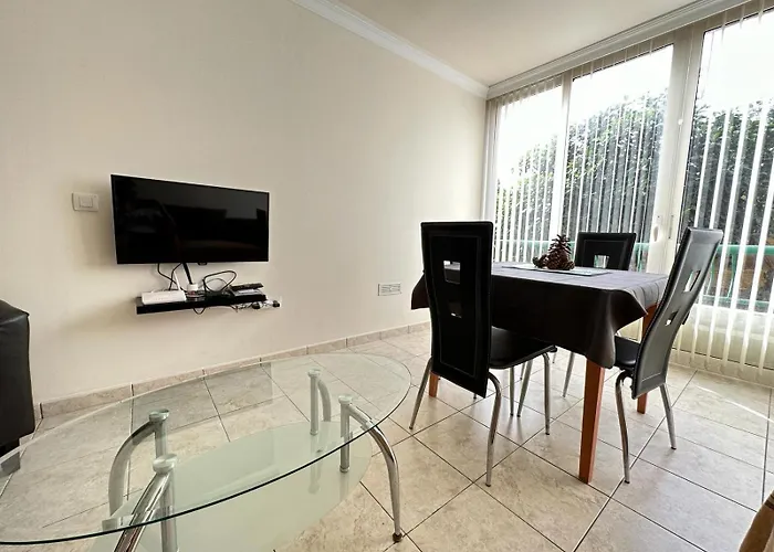 Firstline Cristianos Lejlighed Arona (Tenerife)