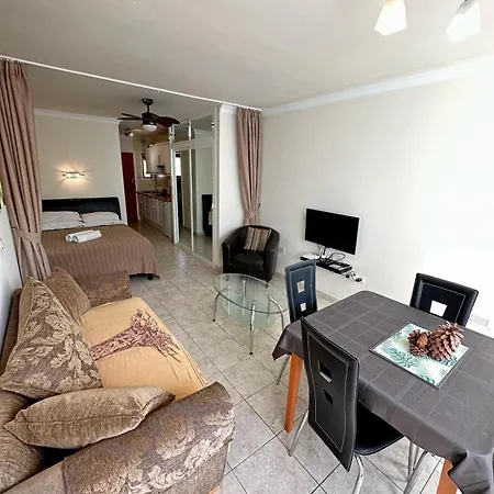 Apartament Firstline Cristianos Arona (Tenerife)