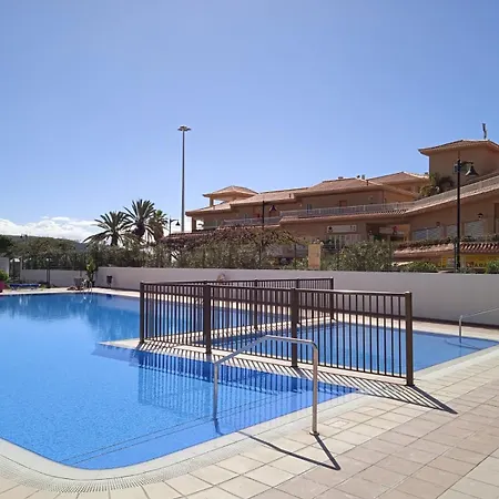 Firstline Cristianos