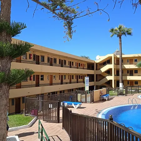 Firstline Cristianos * Arona (Tenerife)